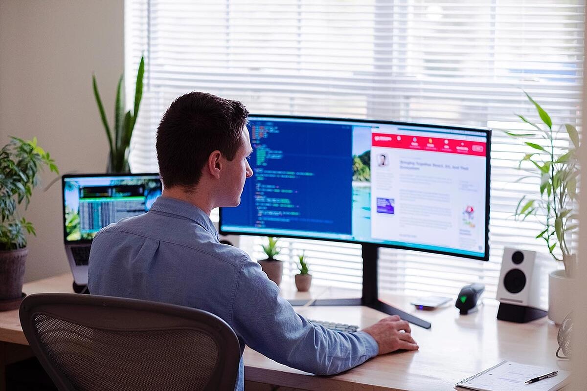 What are the essential tips for Web Development?