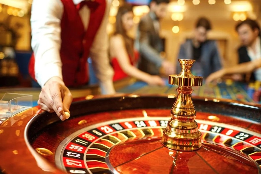 Play at Online Casinos – About Online Casino Bonuses