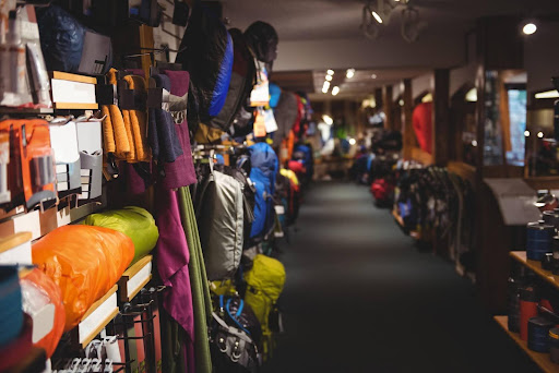 How to Choose the Best Sports Equipment Suppliers and Vendors for Your Needs 